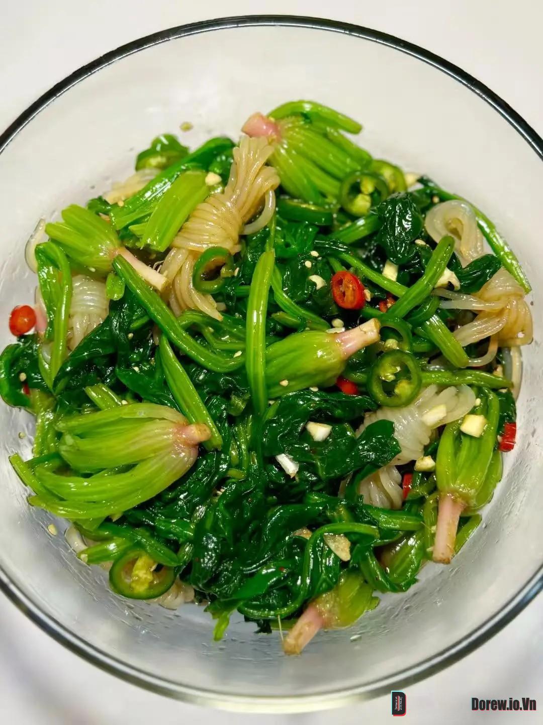Cải bó xôi trộn miến