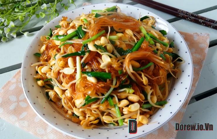 Miến xào giá đậu nành và hẹ