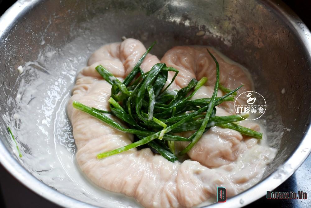 Sơ chế lòng heo 5
