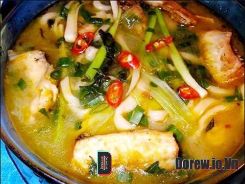 Thịt kho nghệ