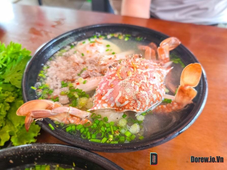 Soom thưởng thức hủ tiếu tôm hùm