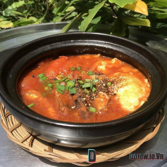 Cá mòi sốt cà chua