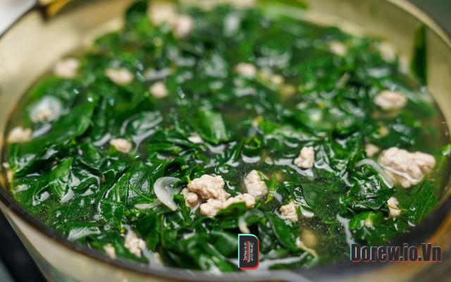 Canh rau má thịt bằm