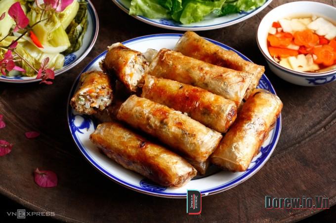 Mẹo chiên nem vàng giòn không sạm đen 2
