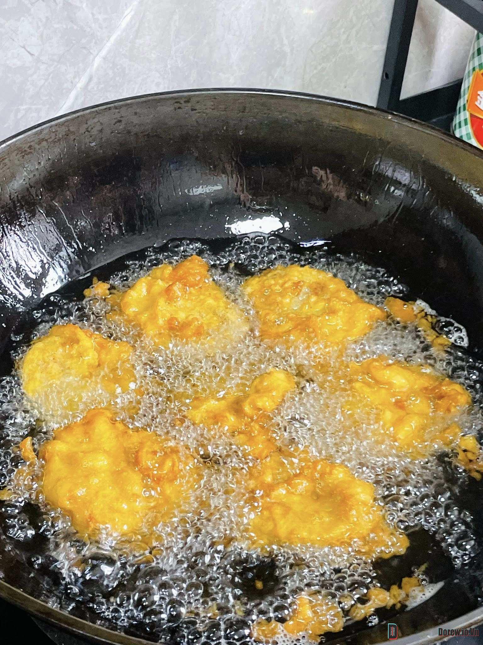 Bánh kẹp củ sen 3