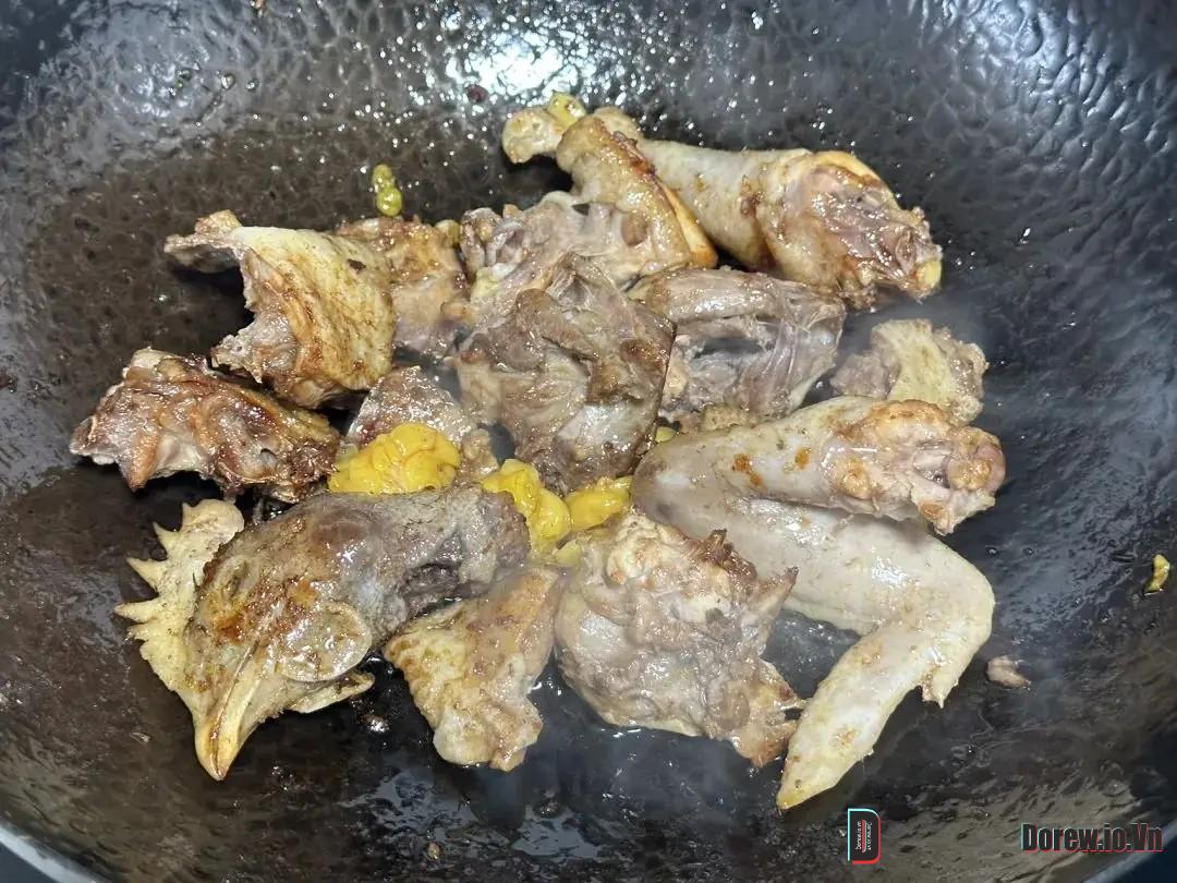 Gà Hầm Khoai Tây Nấm Hương 3