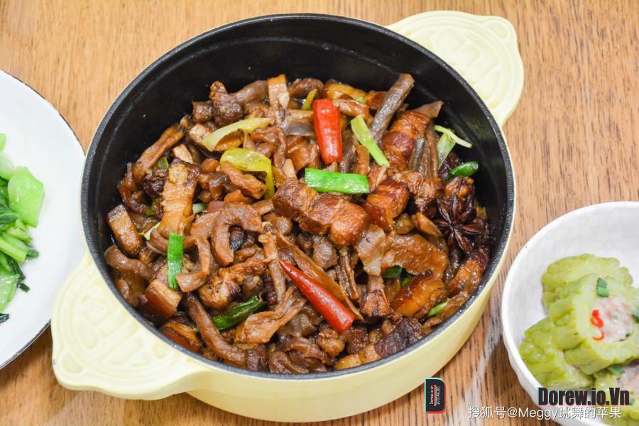 Thịt ba chỉ kho củ cải khô