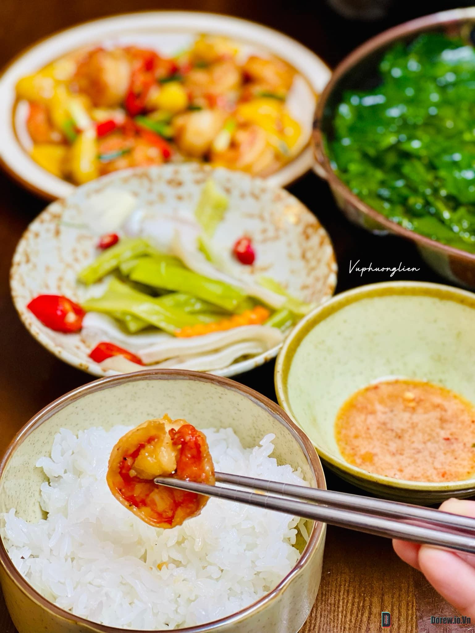 Tôm rim dứa 3